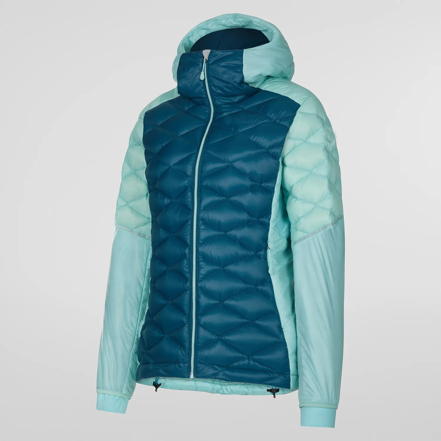 https://www.passionouterwear.com/ladies-mountaineering-jackets-shells-2-product/