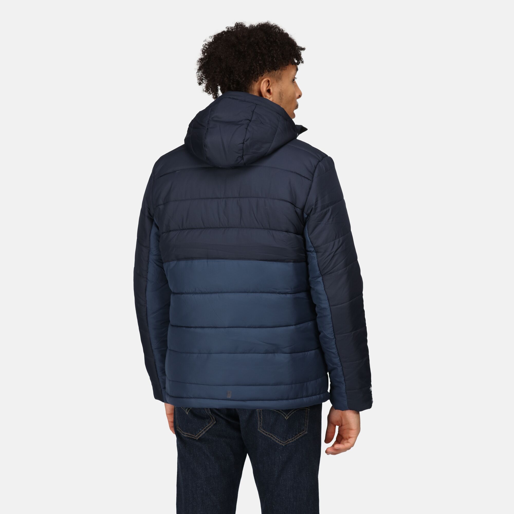 MEN-PUFFER-JACKET-01